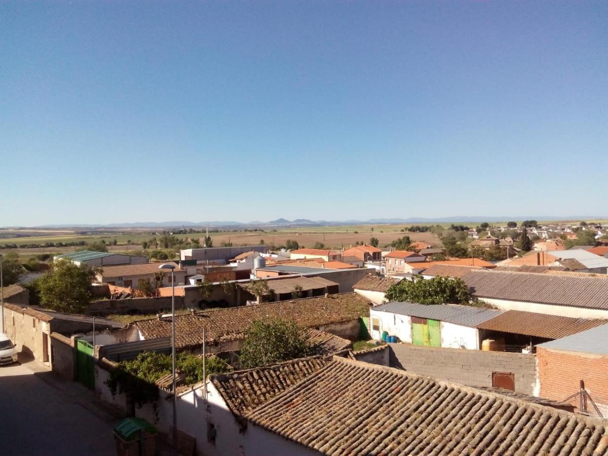 Toledo Tres Culturas: Family-Friendly Stay with Breakfast Villamiel de Toledo Exterior photo